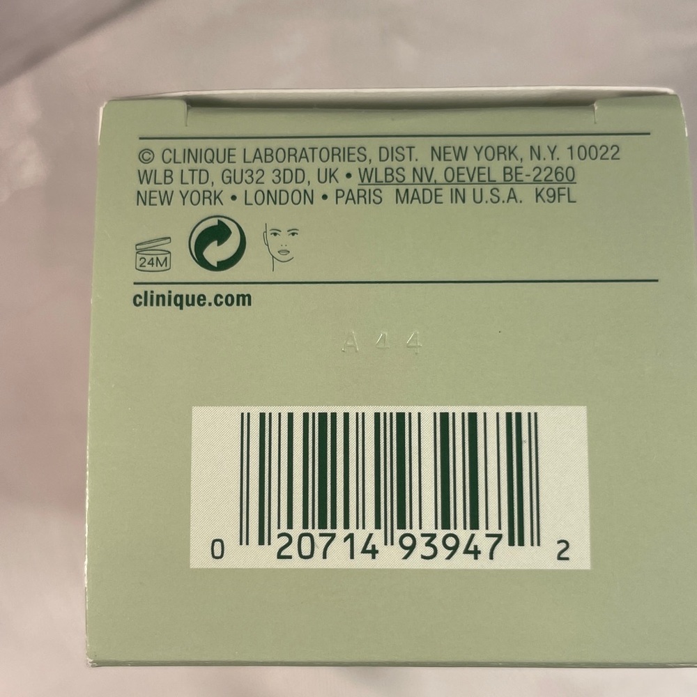 Clinique Dramatically Different Hydrating Jelly 4.2 oz 125 ml NEW IN BOX - Picture 7 of 9